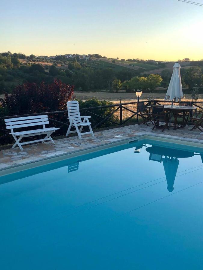 Fontebella Bed & Breakfast Montemarciano Exterior foto